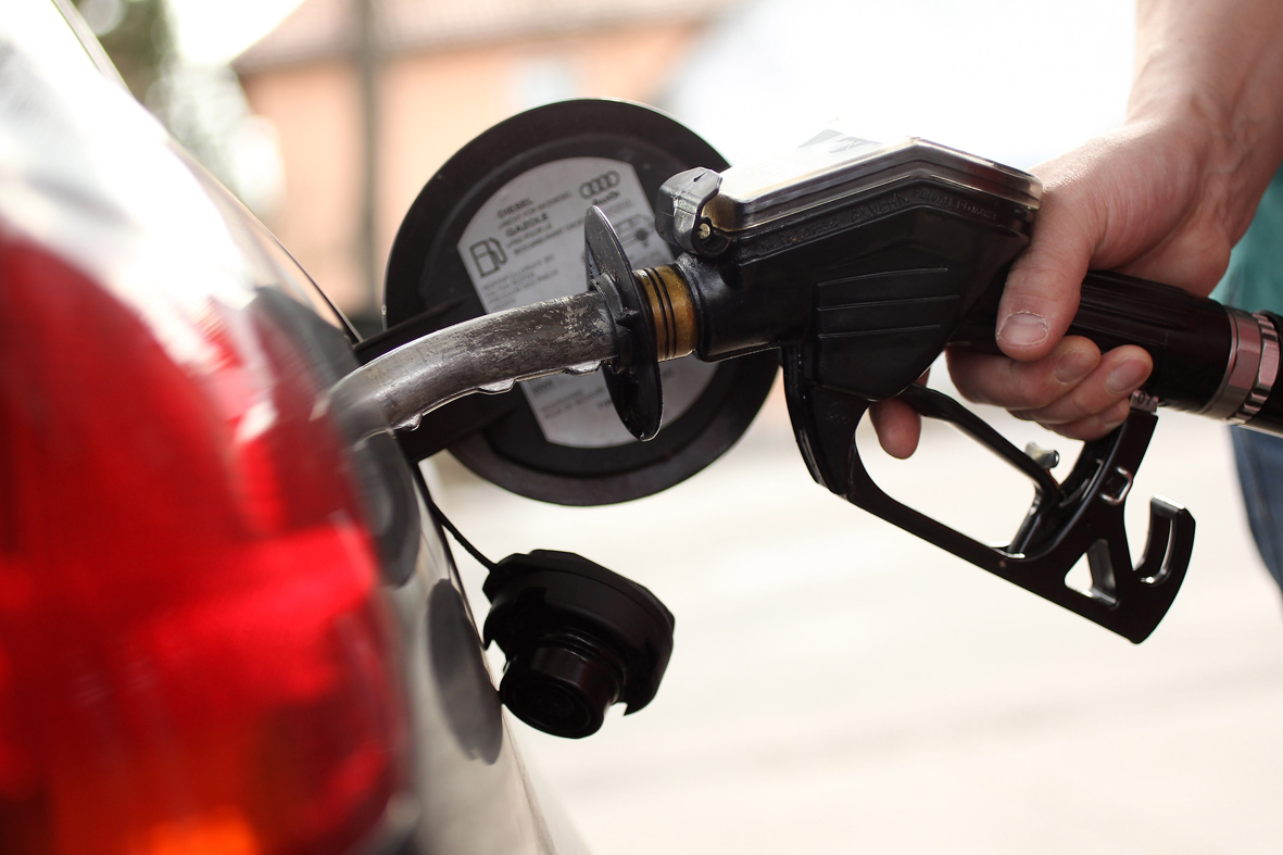CDC orienta consumidores do AM a exigir nota fiscal em postos de combustível