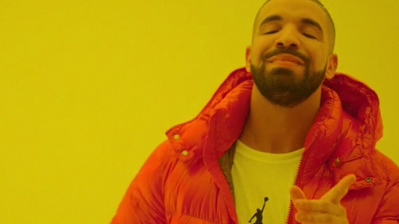 Drake supera Elvis Presley com mais hits no top 10 da Billboard